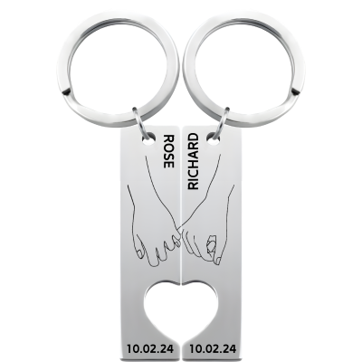 Llavero en Forma de Corazón de Pareja Cogida de...